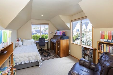 Photo of property in 1/26 Strowan Road, Strowan, Christchurch, 8052