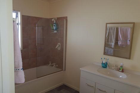 Photo of property in 47 Kiddle Drive, Hilltop, Taupo, 3330