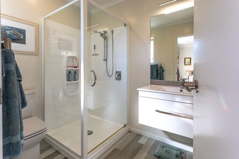 Photo of property in 80 Golden Shore Place, Coromandel, 3506