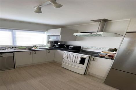 Photo of property in 1/32 Velma Road, Hillcrest, Auckland, 0627