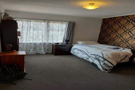 Photo of property in 47 Petrie Street, Wainuiomata, Lower Hutt, 5014