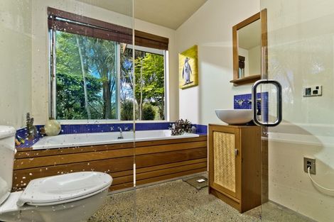 Photo of property in 218 Mcpike Road, Waimauku, 0883