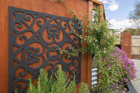 Photo of property in 43 Reading Street, Greytown, 5712