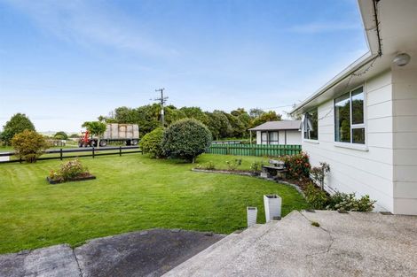 Photo of property in 21 Castle Street, Eltham, 4322