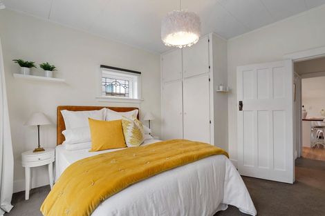 Photo of property in 139 Saint Martins Road, Saint Martins, Christchurch, 8022