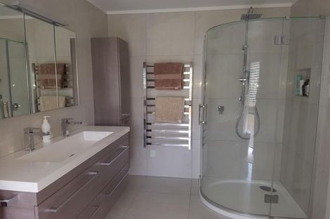 Photo of property in 131 Pararekau Road, Karaka, Papakura, 2580