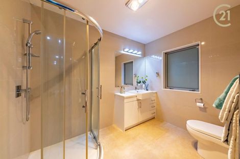 Photo of property in 134 Keri Vista Rise, Papakura, 2110