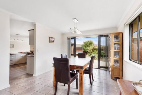 Photo of property in 10 Wiltshire Drive, Huntington, Hamilton, 3210