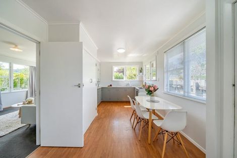 Photo of property in 16 Ruru Crescent, Heretaunga, Upper Hutt, 5018