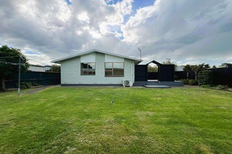 Photo of property in 2/41 Inwoods Road, Parklands, Christchurch, 8083