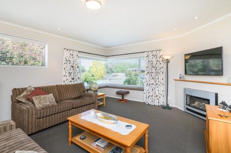 Photo of property in 6 Mudgway Place, Awapuni, Palmerston North, 4412