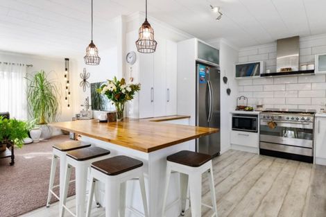 Photo of property in 16 Hathor Street, Pomare, Rotorua, 3015