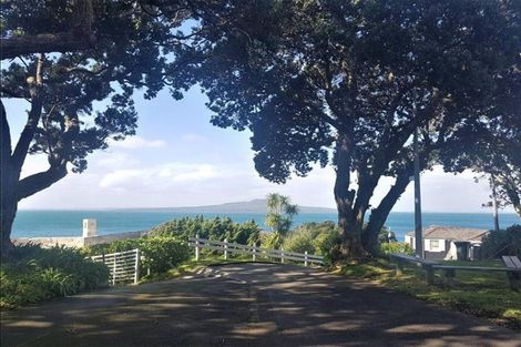 Photo of property in 292 Hurstmere Road, Takapuna, Auckland, 0622