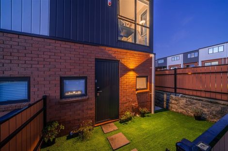 Photo of property in 4 Treeline Lane, Flat Bush, Auckland, 2019