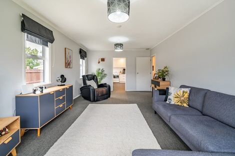 Photo of property in 17 Weka Grove, Elderslea, Upper Hutt, 5018