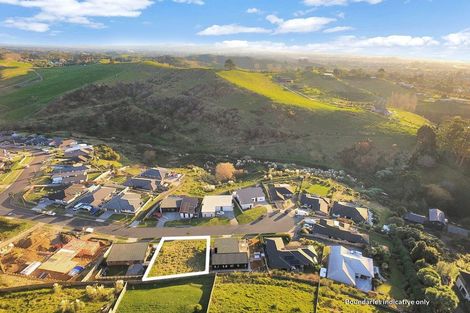 Photo of property in 18 Bob Carter Place, Welcome Bay, Tauranga, 3175