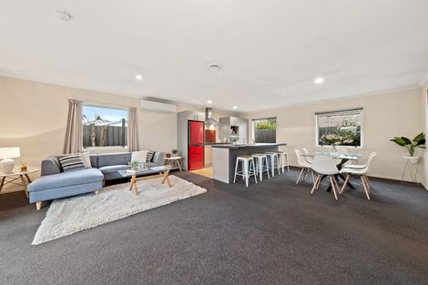 Photo of property in 21 Dampier Street, Woolston, Christchurch, 8023