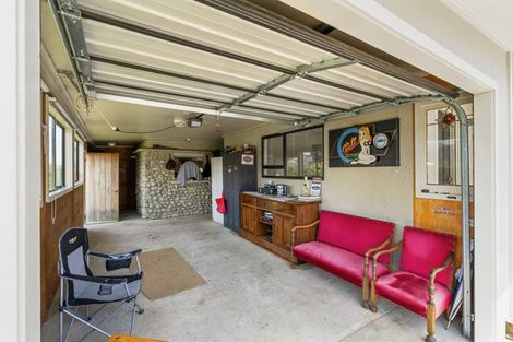 Photo of property in 4 Bishops Road, Ohau, Levin, 5570