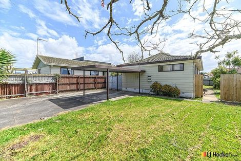 Photo of property in 2/190 Te Irirangi Drive, Flat Bush, Auckland, 2019