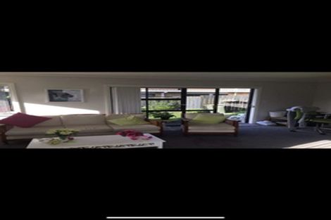 Photo of property in 2/18 Milton Road, Orewa, 0931