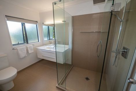 Photo of property in 59 Spicer Road, Cable Bay, 0420