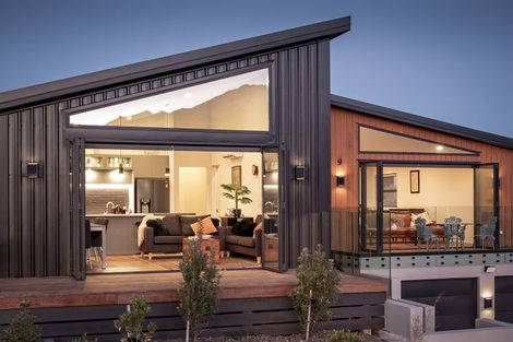 Photo of property in 9 Mcneil Crescent, Wanaka, 9305