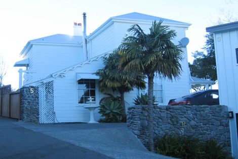 Photo of property in 5 Corry Avenue, Bluff Hill, Napier, 4110