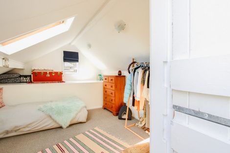 Photo of property in 124a Shakespeare Road, Bluff Hill, Napier, 4110