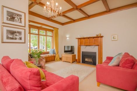 Photo of property in 82 Quadrant Road, Onehunga, Auckland, 1061