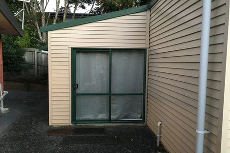 Photo of property in 16 Meynell Court, Glen Eden, Auckland, 0602