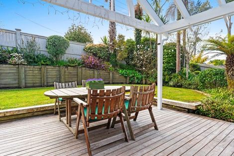 Photo of property in 3 Castor Bay Road, Castor Bay, Auckland, 0620