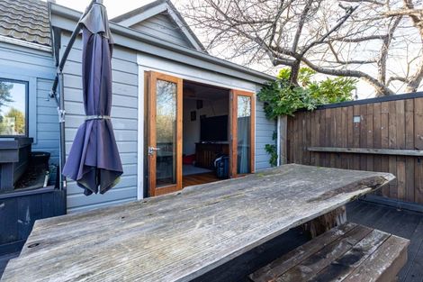 Photo of property in 71 Mckenzie Street, Geraldine, 7930