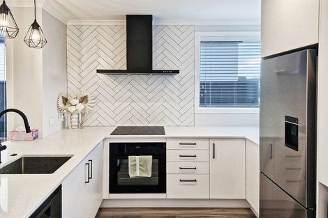 Photo of property in 6 Potene Lane, Te Puke, 3119