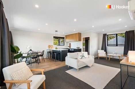 Photo of property in 7a Athol Place, Ravensbourne, Dunedin, 9022