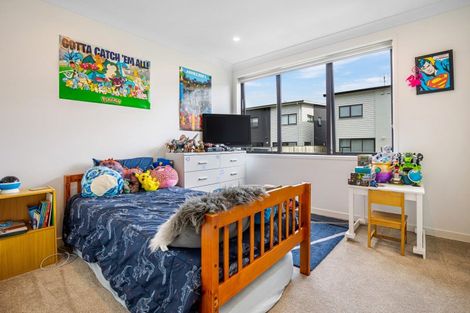 Photo of property in 19b O'meara Street, Swanson, Auckland, 0614
