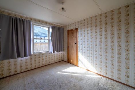 Photo of property in 27 Willis Street, Bader, Hamilton, 3206