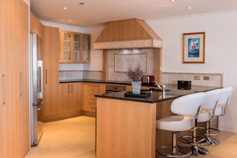 Photo of property in 87a Kilmore Street, Christchurch Central, Christchurch, 8013