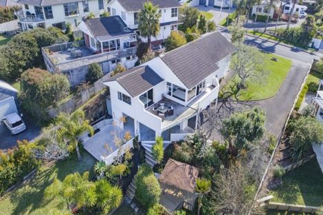 Photo of property in 52 Alexander Street, Cockle Bay, Auckland, 2014