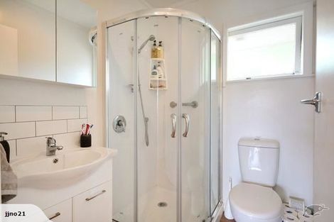 Photo of property in 3/17 Saltburn Road, Milford, Auckland, 0620