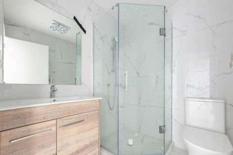 Photo of property in 6/53 Archibald Road, Kelston, Auckland, 0602