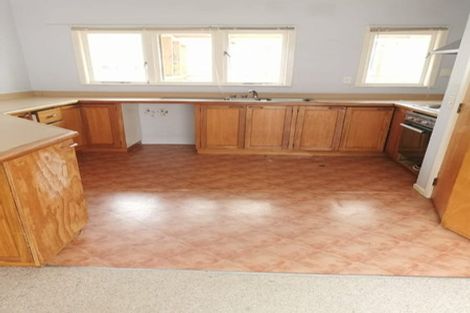 Photo of property in 6a Rogan Street, Mount Roskill, Auckland, 1041