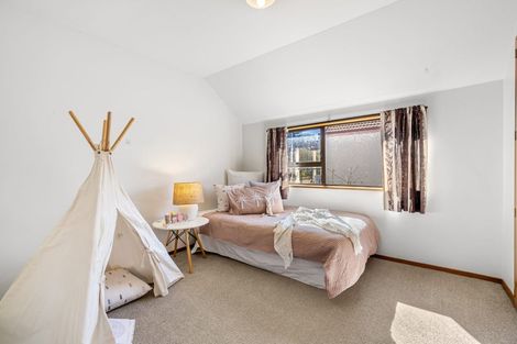 Photo of property in 1/28 Thornycroft Street, Fendalton, Christchurch, 8052