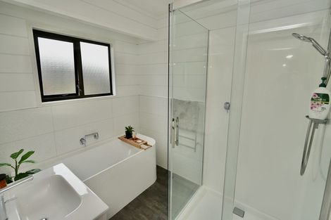 Photo of property in 21 Vista Drive, Feilding, 4702