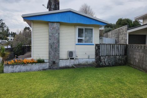 Photo of property in 10 Thames Street, Welbourn, New Plymouth, 4310