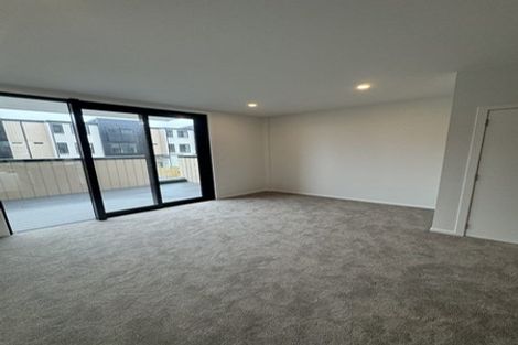 Photo of property in 8/19 Windlass Street, Long Bay, Auckland, 0630