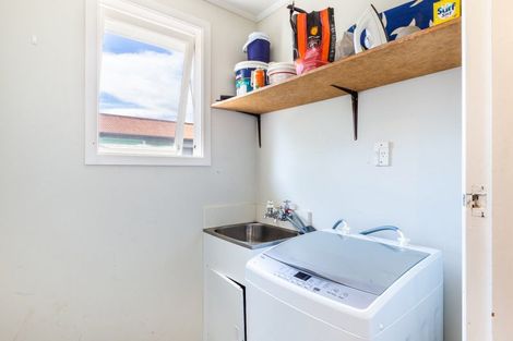 Photo of property in 20 Tamakui Grove, Turangi, 3334