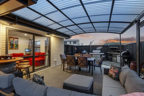 Photo of property in 36 Luxembourg Crescent, Halswell, Christchurch, 8025