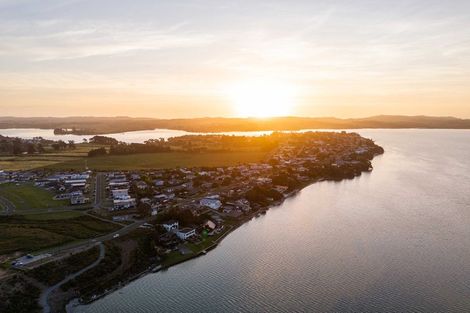 Photo of property in 11 Kaitiaki Drive, Clarks Beach, 2122