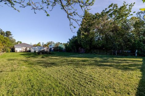 Photo of property in 17 Newman Road, Eketahuna, 4900