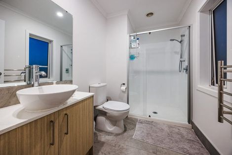 Photo of property in 3 Adamson Road, Flat Bush, Auckland, 2019